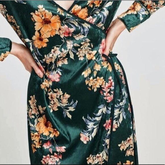 ZARA Velvet‎ Floral Kimono Wrap Dress Women Size Medium - Picture 7 of 11